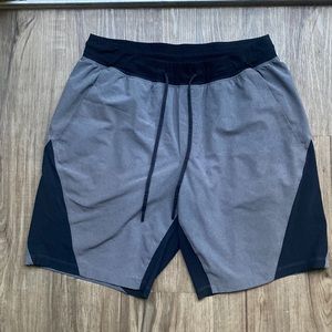Lululemon Men’s Shorts Waist 30” Drawstring Elastic Waist